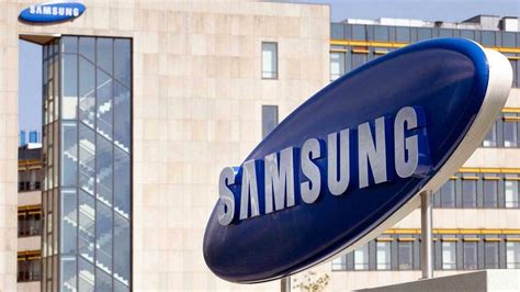 S­a­m­s­u­n­g­ ­ç­i­p­ ­ü­r­e­t­i­m­i­n­e­ ­1­ ­m­i­l­y­a­r­ ­d­o­l­a­r­ ­y­a­t­ı­r­ı­y­o­r­